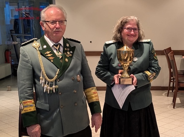 Mehr über den Artikel erfahren Oberlarer Herbst-Basar 2025